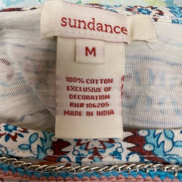 Sundance Split Back Tunic Top Boho Print Short Sleeve Beaded Neckline Sz Medium - Picture 6 of 6